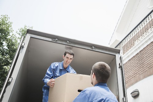 Furniture transport with a removal van in North Kensington