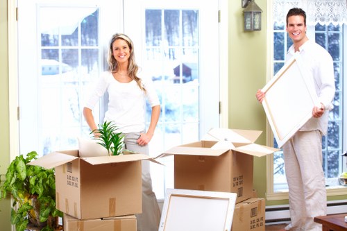 Different moving truck sizes for homes in Northkensington