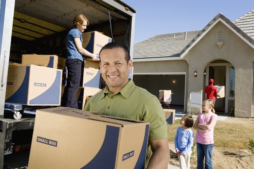 Safe and efficient removal truck hire for homes and businesses in Northkensington